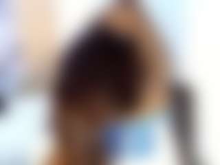 AuroraMilano's Live Sex Cam Show