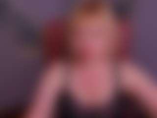 Live cam show with KiraSmiling - Upskirt on slutload