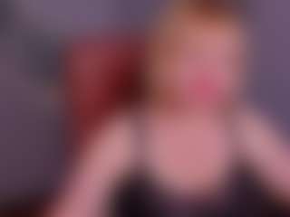 Live cam show with KiraSmiling - Pegging on https://playwithruby.com