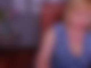 Live cam show with KiraSmiling - Upskirt on Cam Slut