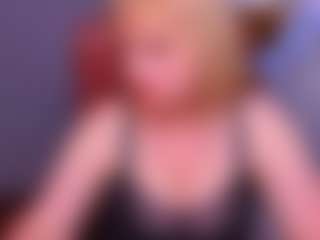 Live cam show with KiraSmiling - Facial on Fling VIP Chat