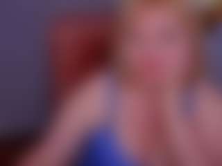 Live cam show with KiraSmiling - Ride Torso on Milfs Live