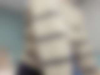 Live cam show with Nora-Vennucci - Teen (18+) on sexytreat.net