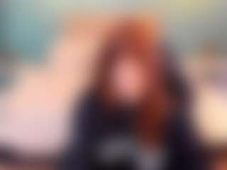 Live cam show with Nora-Vennucci - New Teen (18+) on Livezox