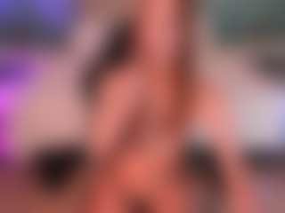 Nora-Vennucci's Live Sex Cam Show
