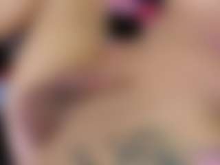 Live cam show with Pearl-sexy - Spank on Camsoda