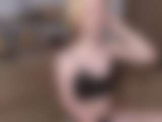 AnnitaShadd's Live Sex Cam Show