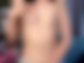 LuiseBoclair's Live Sex Cam Show
