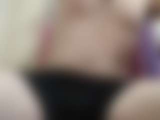 urbiggestfann69's Live Sex Cam Show