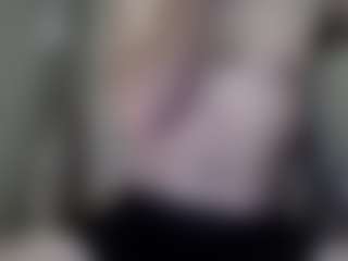 EyeCandy6969's Live Sex Cam Show