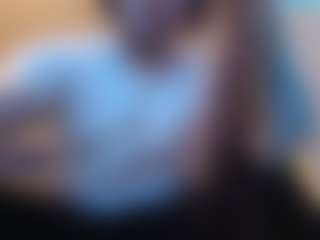 Live cam show with EyeCandy6969 - Brown Eyes on Camsoda