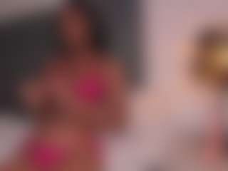 alanaromina's Live Sex Cam Show