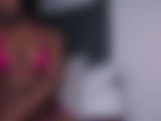 alanaromina's Live Sex Cam Show
