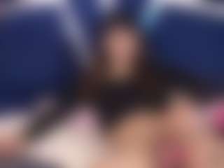 Live cam show with alondraferrer - Tease on Uber Horny