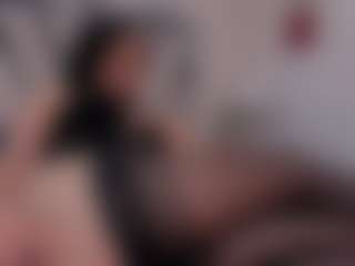 amelia-13's Live Sex Cam Show