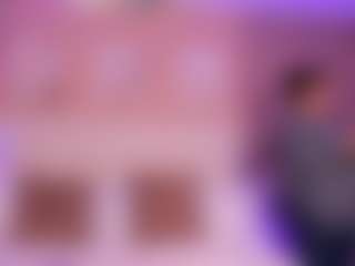 Live cam show with julieta-wildblod - Red Hair on StripNow