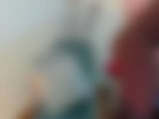 Live cam show with kamiiarias - Skinny White on Streamer API | colombia