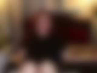 Live cam show with kathekitten - Middle Aged on Camsoda