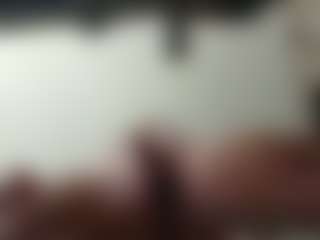 Kushbombzs Live-Sex-Cam-Show