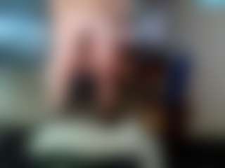 Kushbombz's Live Sex Cam Show