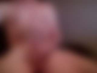 Kushbombz's Live Sex Cam Show