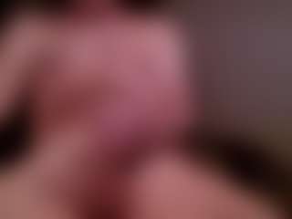 Kushbombz's Live Sex Cam Show