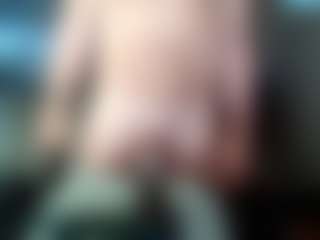 Kushbombz's Live Sex Cam Show