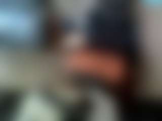 Kushbombz's Live Sex Cam Show