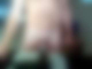 Kushbombz's Live Sex Cam Show