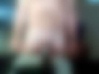 Kushbombz's Live Sex Cam Show