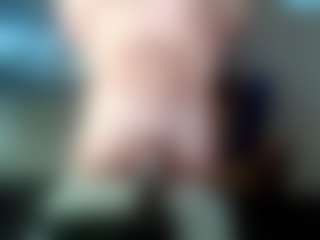 Kushbombz's Live Sex Cam Show