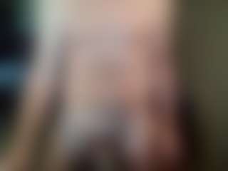 Kushbombz's Live Sex Cam Show