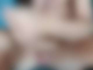 Kushbombzs Live-Sex-Cam-Show