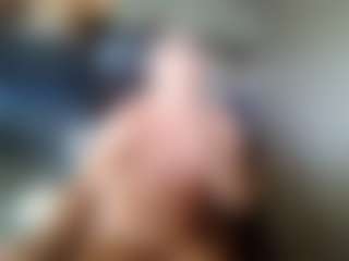 Kushbombz's Live Sex Cam Show