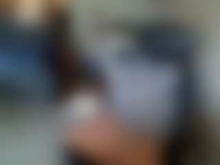 Kushbombz's Live Sex Cam Show