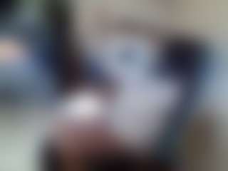 Kushbombz's Live Sex Cam Show