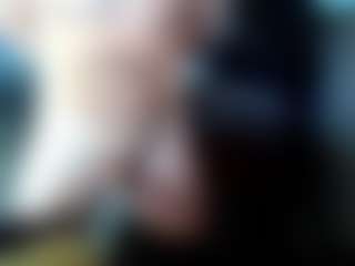 Kushbombz's Live Sex Cam Show