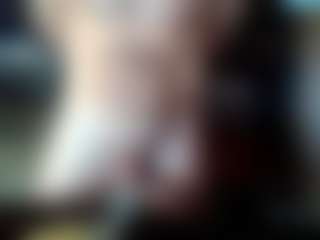 Kushbombz's Live Sex Cam Show