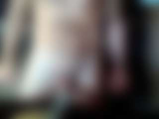 Kushbombz's Live Sex Cam Show