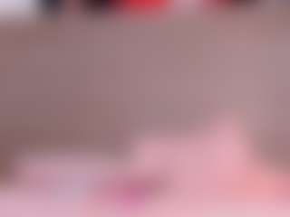Live cam show with mahyolen - Facial on Camsoda