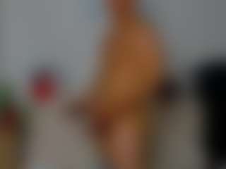 ZeinMiracles's Live Sex Cam Show