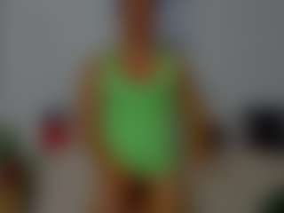 ZeinMiracles's Live Sex Cam Show