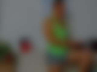 ZeinMiracles's Live Sex Cam Show