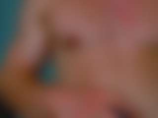 Spettacolo in cam dal vivo con ZeinMiracles - Facial su Camsoda