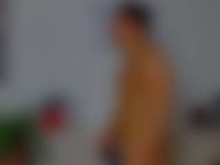 ZeinMiracles's Live Sex Cam Show