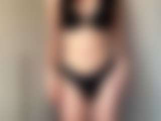 Live cam show with BeaPeria - Ass Clapping on Cam Slut