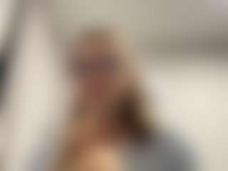 Rira's Live Sex Cam Show