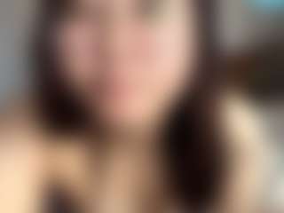 Show en direct avec Hiko - Asian Petite sur Camsoda