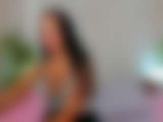 Live cam show with Eva-luxx - Smoking on Fling VIP Chat