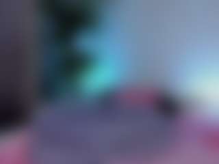 Live cam show with Eva-luxx - Blue Eyes on Camming Site